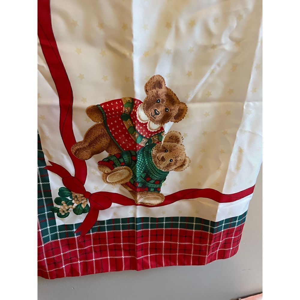 Vintage Christmas Scarf - Picture 2 of 3